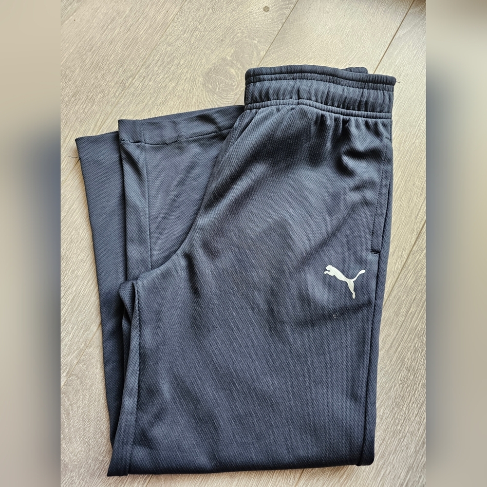 Boys Puma trackpants